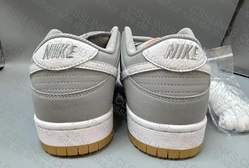 Nike Dunk OVO 4