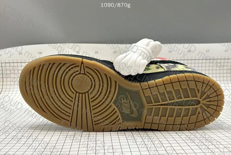 Nike Dunk OVO 9