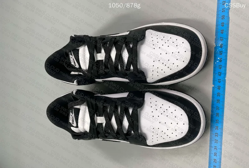 NIKE DUNK PANDA 4