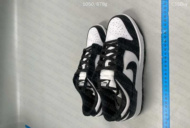 NIKE DUNK PANDA 5