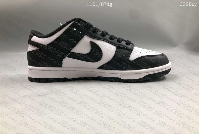 Nike Dunk Panda 3