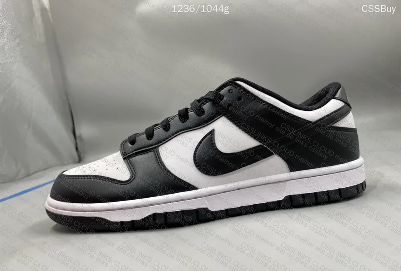Nike dunk Panda 9