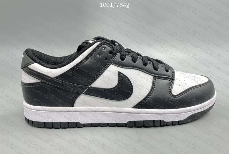 Nike dunk Panda 3