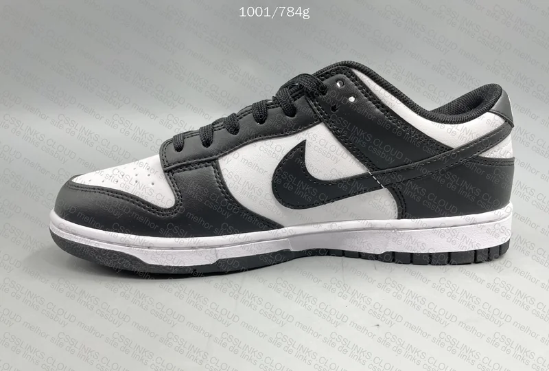 Nike dunk Panda 5