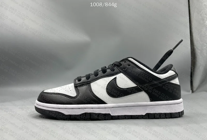 NIKE DUNK PANDA 5