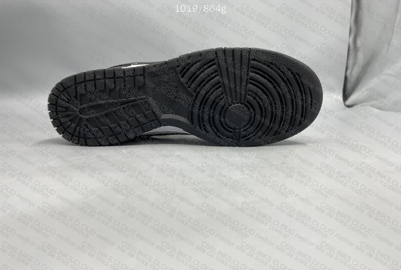 Nike dunk panda 5