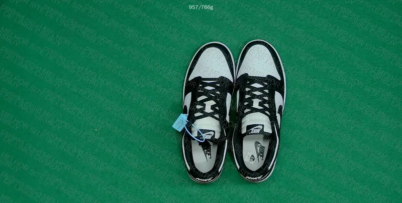 Nike Dunk Panda