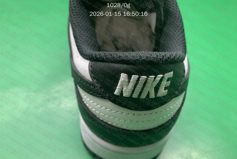 Nike Dunk Panda 2