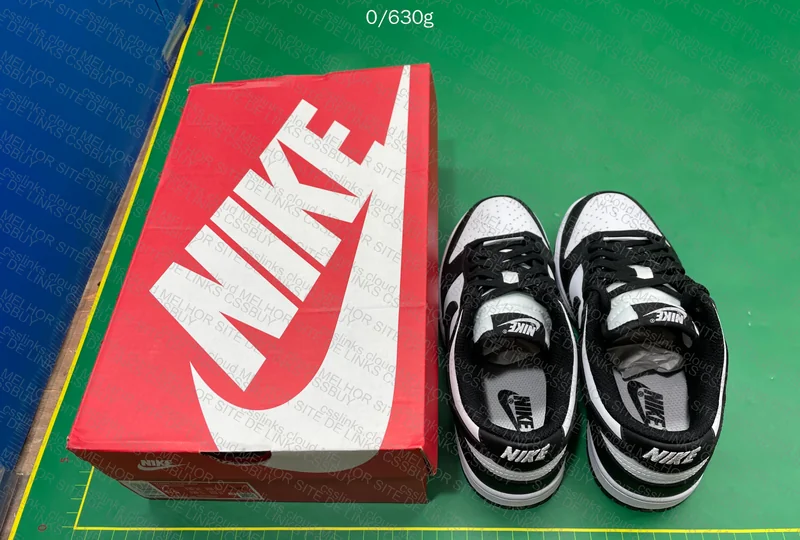 Nike Dunk Panda - New VT 7