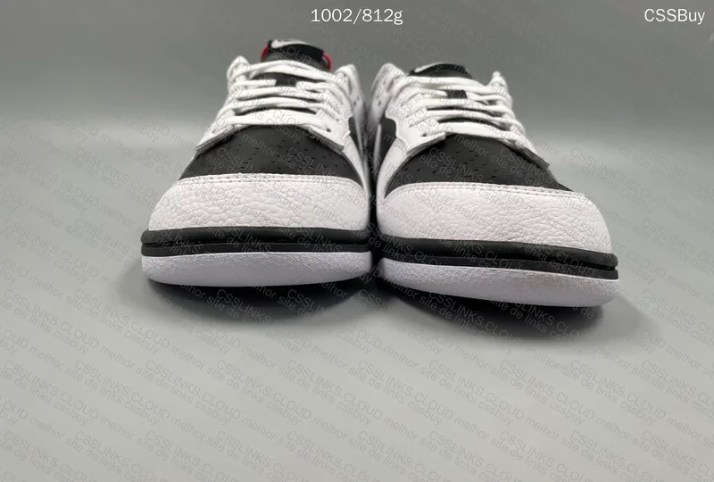 Nike Dunk Panda Reverse 6