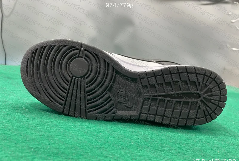 NIKE DUNK PANDA VT (YOLO) 2