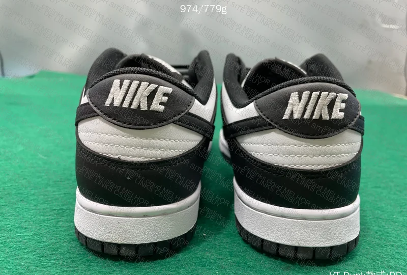 NIKE DUNK PANDA VT (YOLO) 3