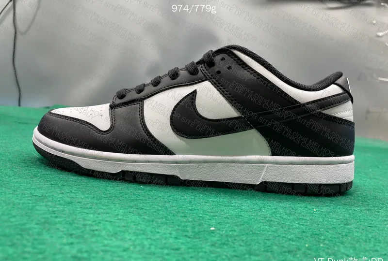 NIKE DUNK PANDA VT (YOLO) 9