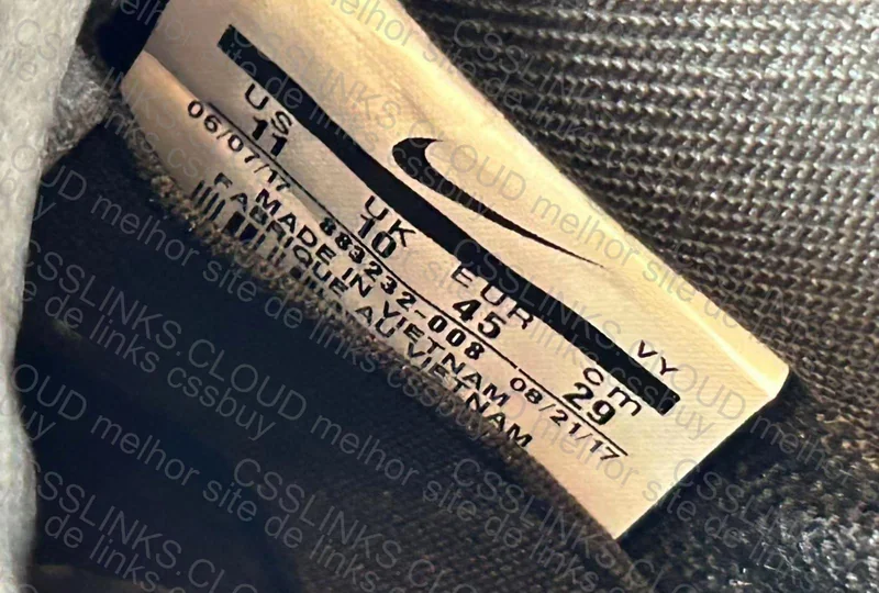Nike Dunk Pigeon 3