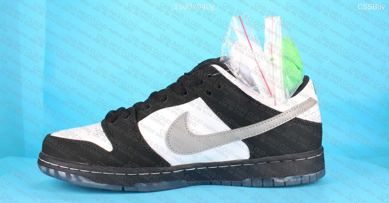 Nike Dunk Pigeon - M batch 8