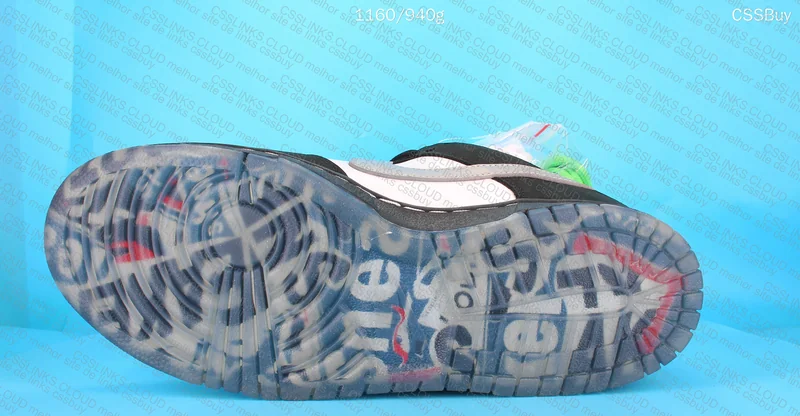 Nike Dunk Pigeon - M batch 9