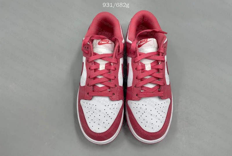 Nike Dunk Pink 3