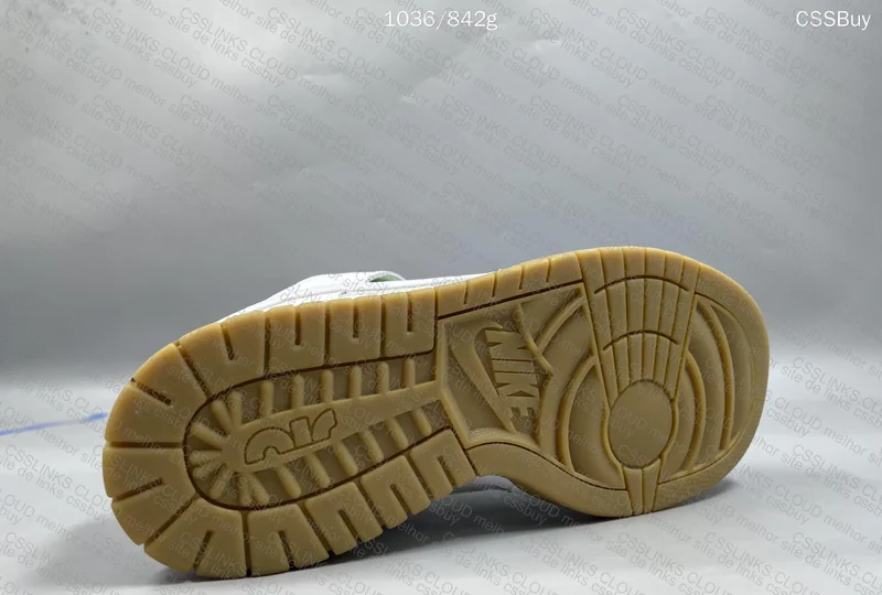 Nike dunk remastered 6