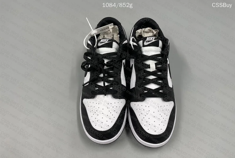 Nike Dunk Retro Low Panda