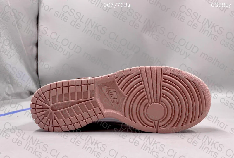 Nike Dunk rose VT