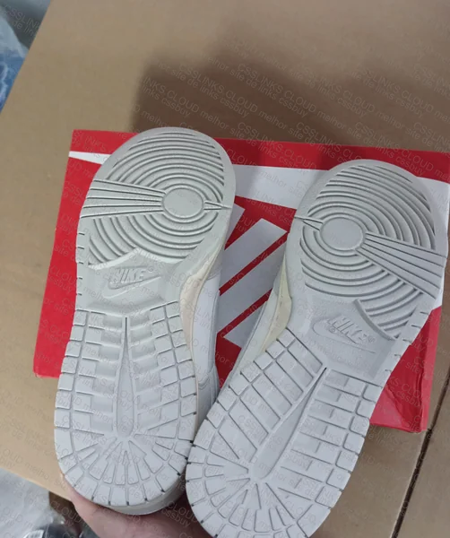 Nike Dunk Sail Light Bone 7