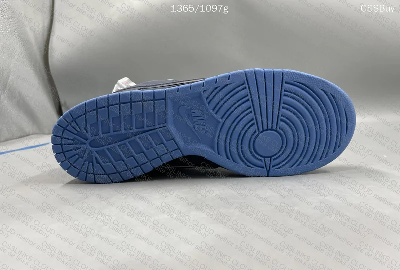 NIKE DUNK SB BLUE LOBSTER 5