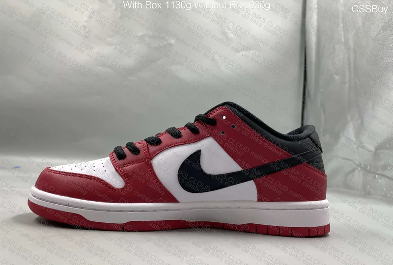 Nike Dunk SB Chicago 4
