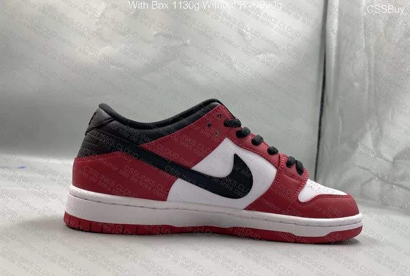 Nike Dunk SB Chicago 8