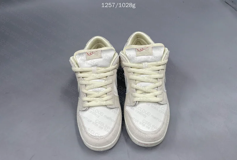 Nike dunk sb City of love