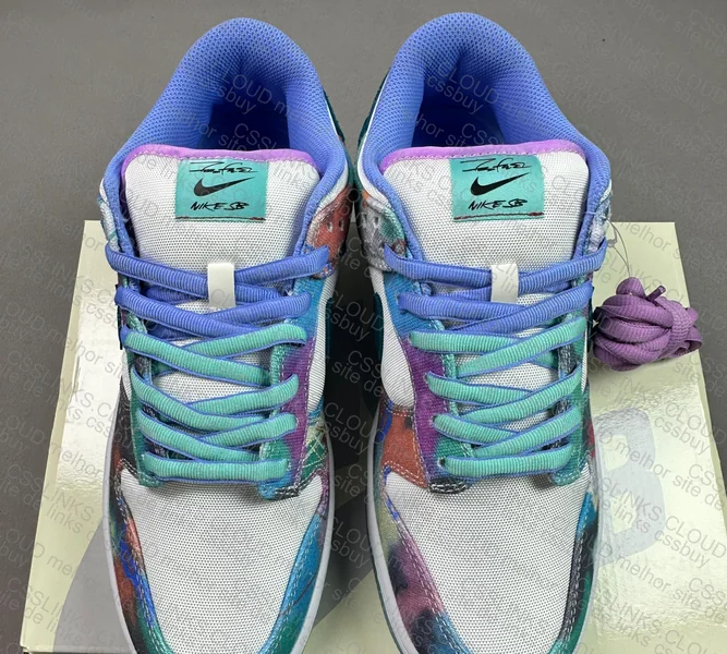 Nike Dunk SB Futura Labs- Bleached Acqua