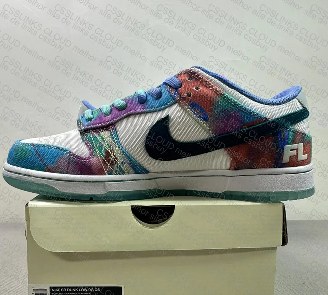 Nike Dunk SB Futura Labs- Bleached Acqua 6