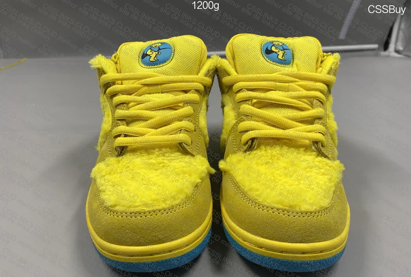 Nike Dunk SB Grateful Dead Yellow 4