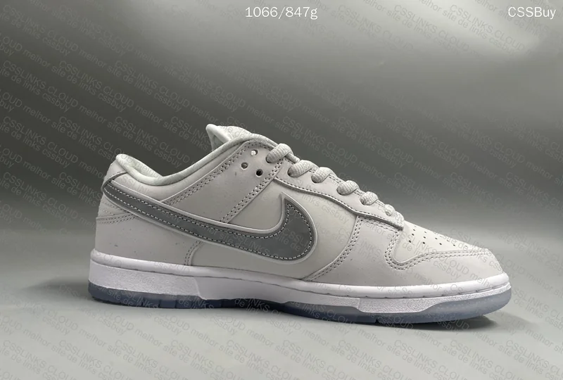 NIKE Dunk SB Lobster White 7