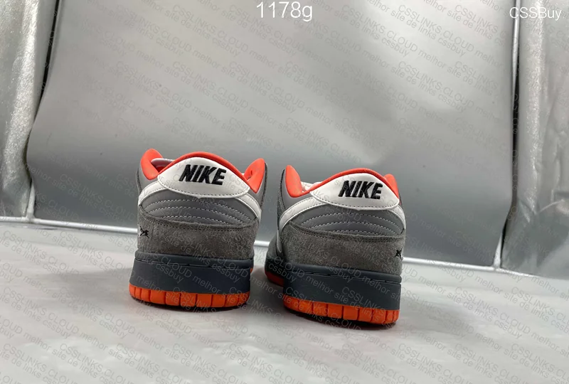 Nike Dunk SB Low NYC Pigeon 5