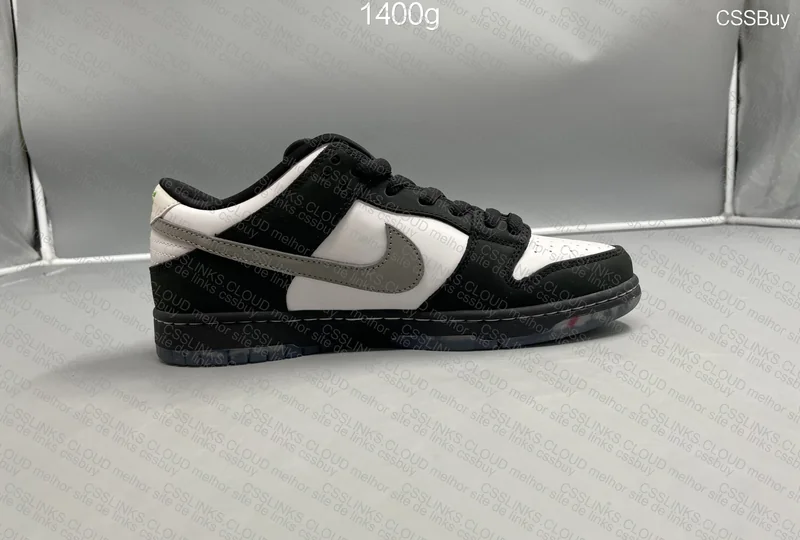Nike Dunk SB Panda Pigeon 3