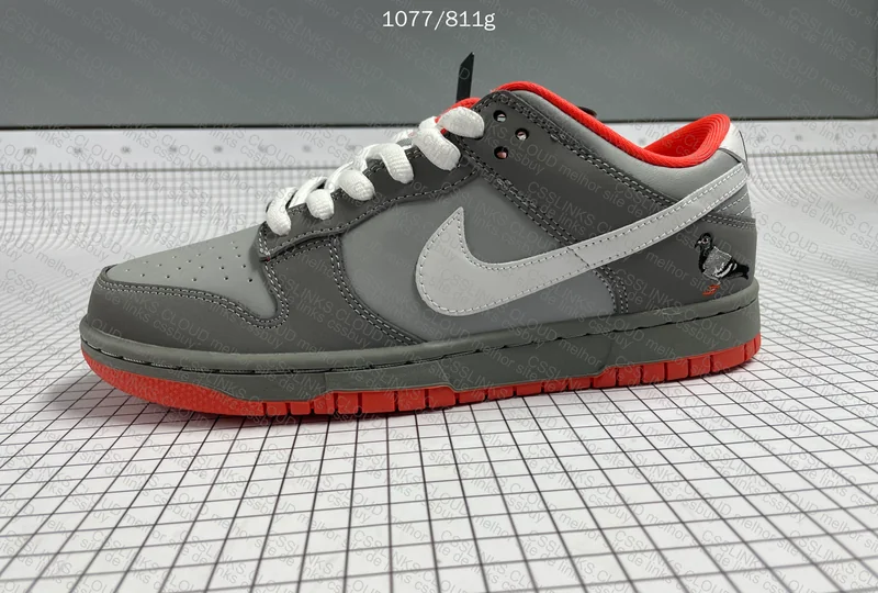 NIKE DUNK SB PIGEON 2
