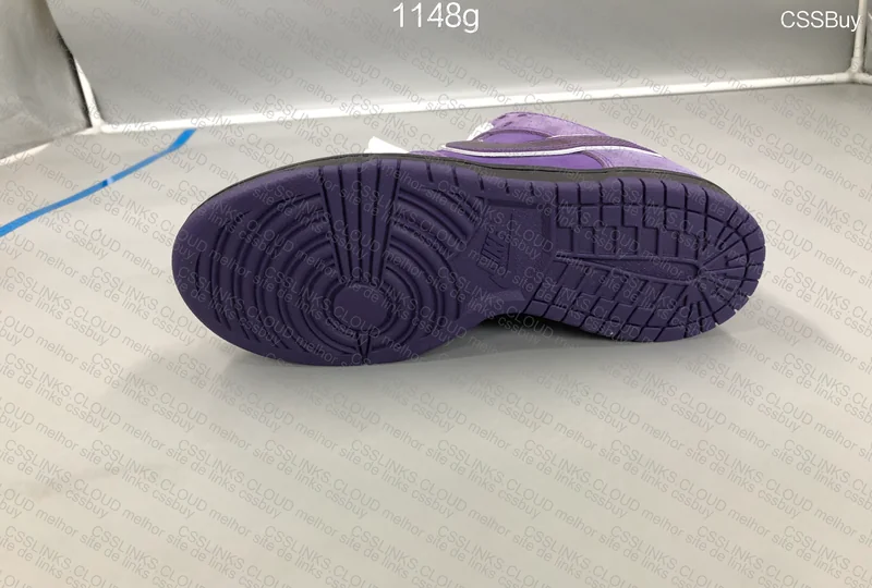 Nike Dunk SB Purple Lobster 3