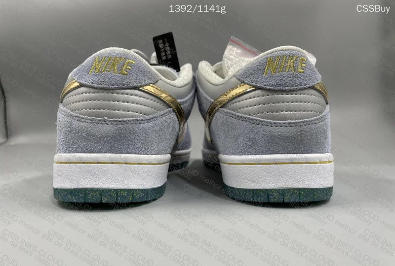 Nike Dunk Sb Sean Cliver 3
