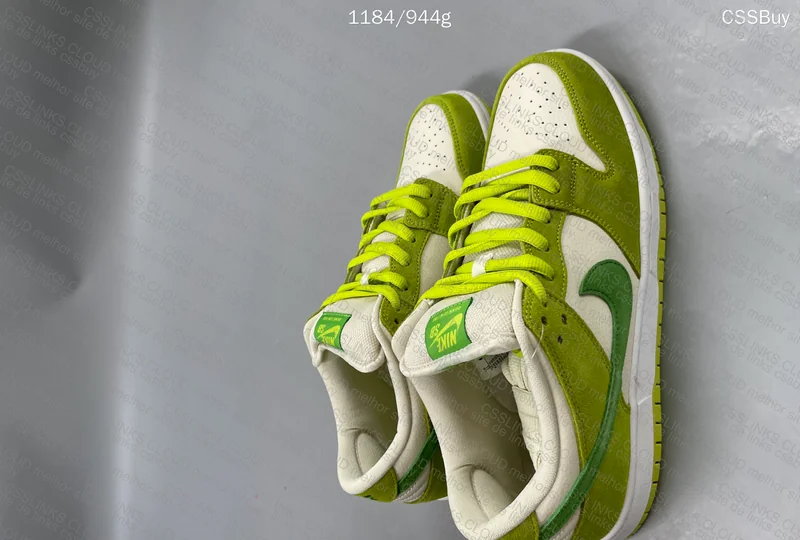 Nike Dunk SB Sour Apple