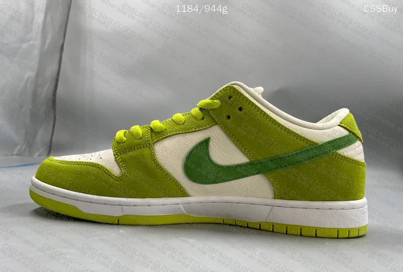 Nike Dunk SB Sour Apple 4