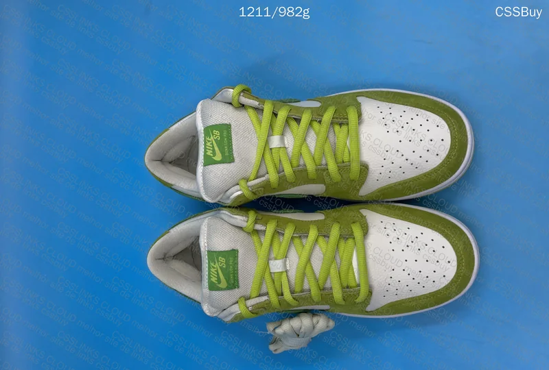 Nike Dunk SB Sour Apple