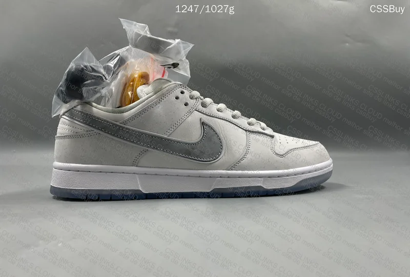 Nike Dunk SB White Lobster 8