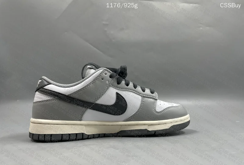 Nike Dunk Smoke Grey 3