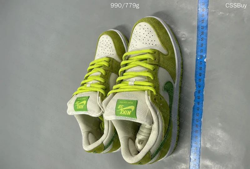 Nike Dunk Sour Apple
