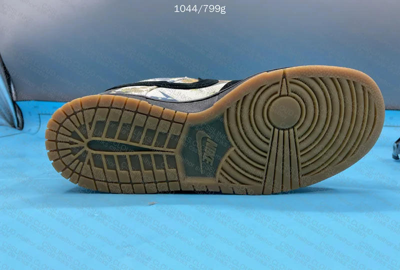 Nike Dunk Supreme - Rammellzee 2