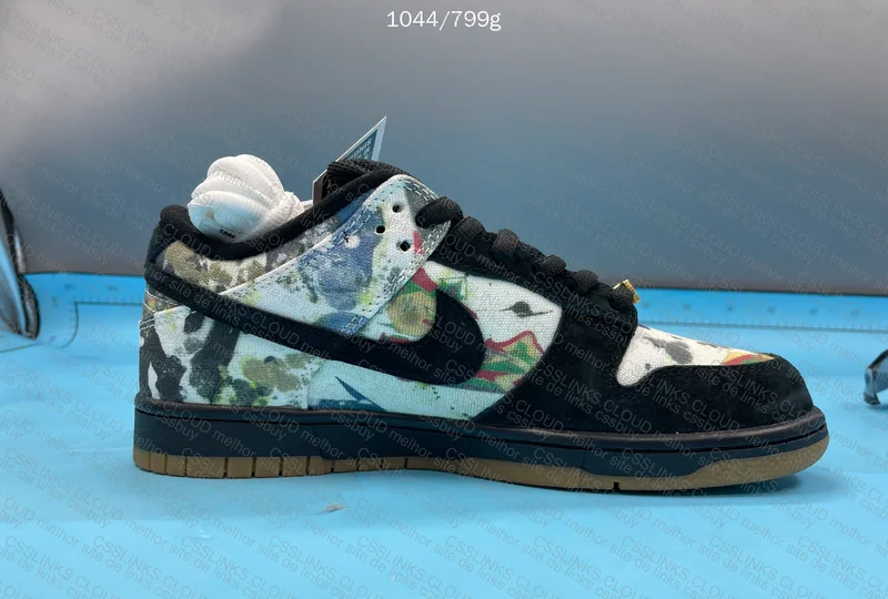 Nike Dunk Supreme - Rammellzee 5