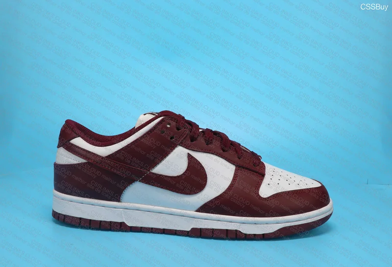 Nike Dunk Team Red Size: 41 EUR Price: 189¥ + 10 Weight: 835 (No Box) Batch: VT 2