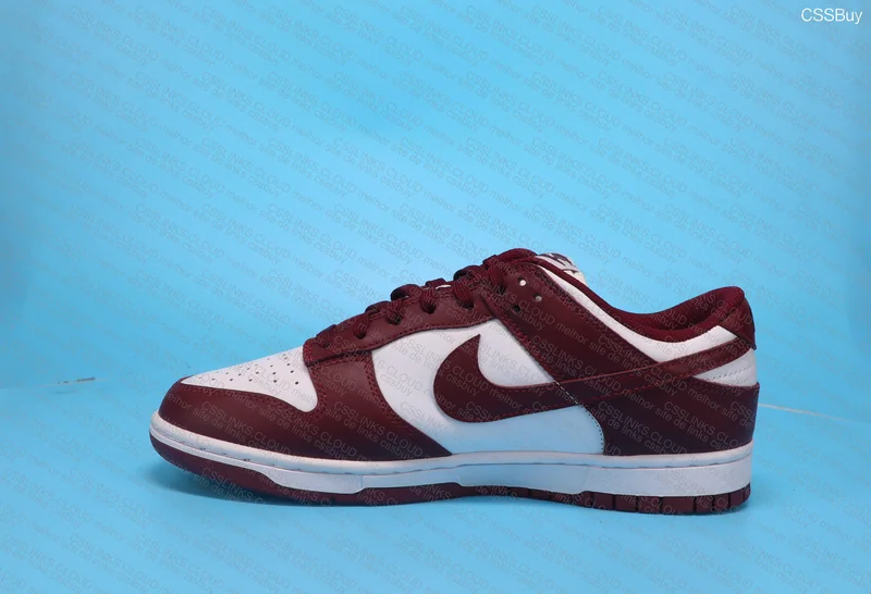 Nike Dunk Team Red Size: 41 EUR Price: 189¥ + 10 Weight: 835 (No Box) Batch: VT 4