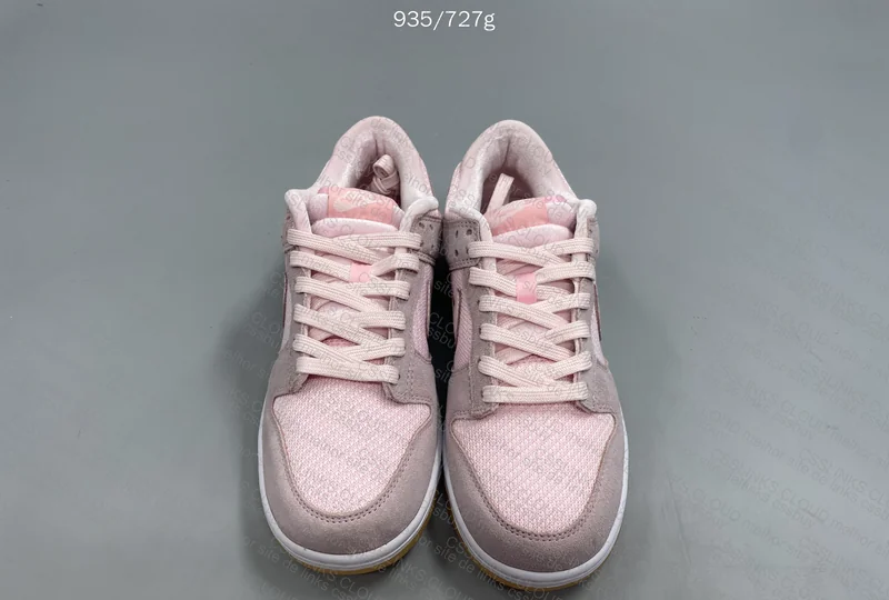 NIKE DUNK TEDDY BEAR 3
