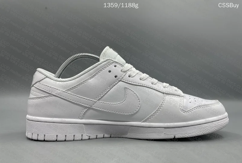 Nike Dunk All White 8